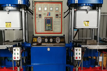 沈陽設(shè)備噴漆翻新廠服務(wù)流程解析：設(shè)備煥新一步到位